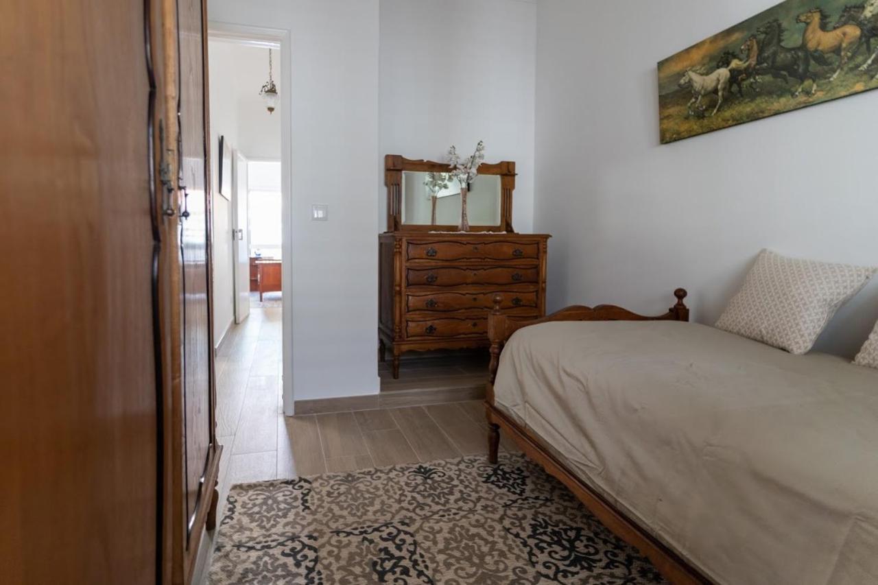 Caparica House *
